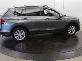 Volkswagen Tiguan (2018) thumbnail 59