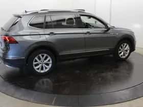 Volkswagen Tiguan (2018) thumbnail 60