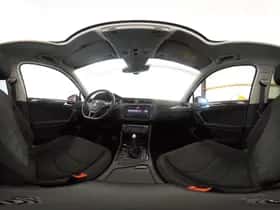 Volkswagen Tiguan (2018) thumbnail 81