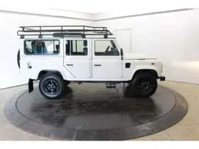Land Rover Defender (2007) thumbnail 11