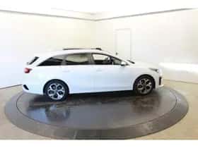Kia Ceed (2021) thumbnail 22