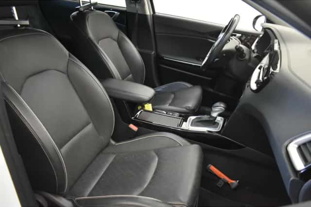 Kia Ceed (2021) thumbnail 6