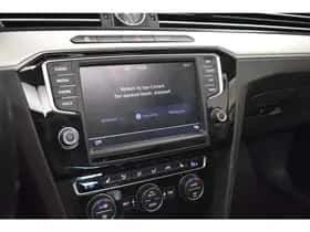 Volkswagen Passat (2015) thumbnail 34