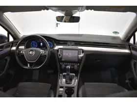 Volkswagen Passat (2015) thumbnail 40