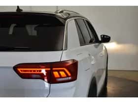 Volkswagen T-Roc (2020) thumbnail 23