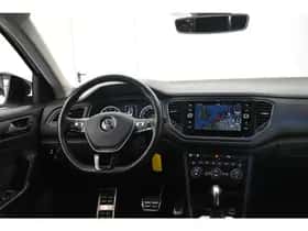Volkswagen T-Roc (2020) thumbnail 5