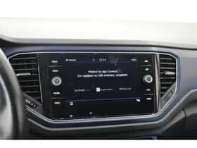Volkswagen T-Roc (2020) thumbnail 6