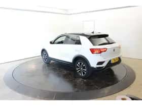 Volkswagen T-Roc (2020) thumbnail 10