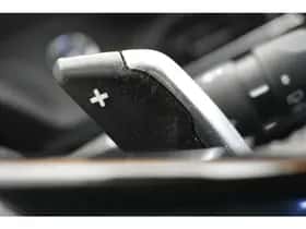 Peugeot 2008 (2020) thumbnail 18