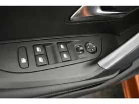 Peugeot 2008 (2020) thumbnail 7