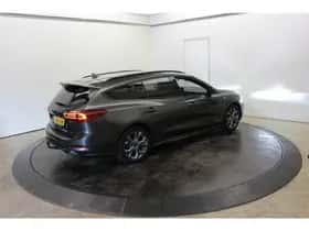 Ford Focus (2022) thumbnail 11
