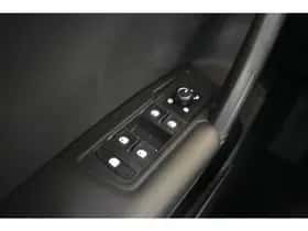 Volkswagen Tiguan (2020) thumbnail 21