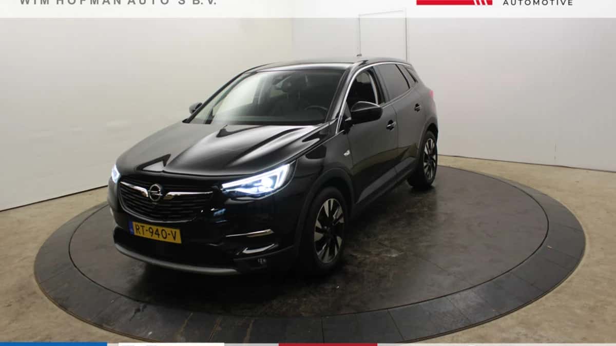 Opel Grandland X (2018) — foto 1