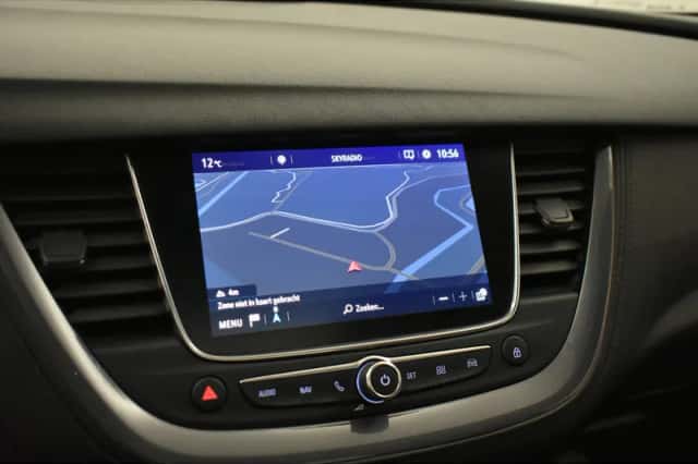 Opel Grandland X (2018) thumbnail 6