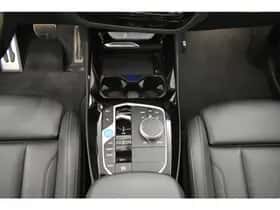 BMW iX3 (2023) thumbnail 2