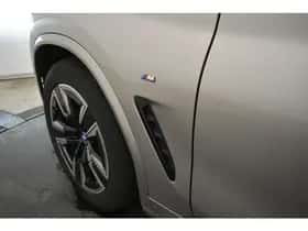 BMW iX3 (2023) thumbnail 12