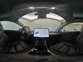 Tesla Model 3 (2020) thumbnail 74