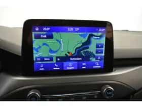 Ford Focus (2022) thumbnail 6