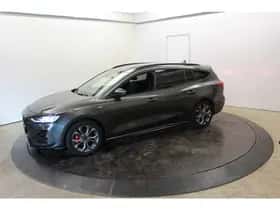 Ford Focus (2022) thumbnail 8