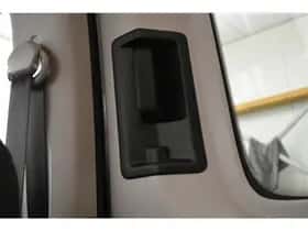 Volkswagen Caddy (2018) thumbnail 27