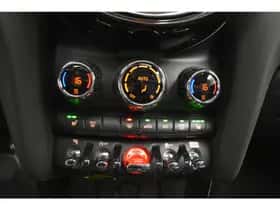 MINI Cooper (2020) thumbnail 16