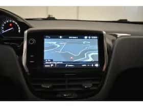 Peugeot 2008 (2018) thumbnail 3