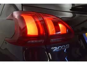 Peugeot 2008 (2018) thumbnail 22