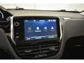 Peugeot 2008 (2018) thumbnail 4