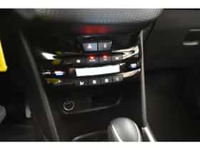 Peugeot 2008 (2018) thumbnail 38