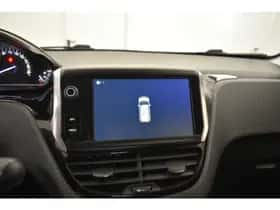 Peugeot 2008 (2018) thumbnail 39