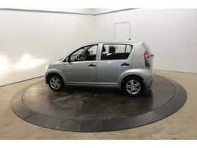 Daihatsu Sirion (2010) thumbnail 13