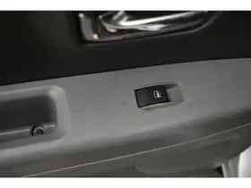 Daihatsu Sirion (2010) thumbnail 20