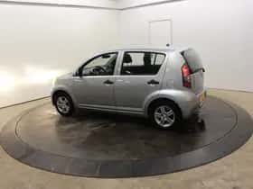 Daihatsu Sirion (2010) thumbnail 41