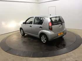 Daihatsu Sirion (2010) thumbnail 43