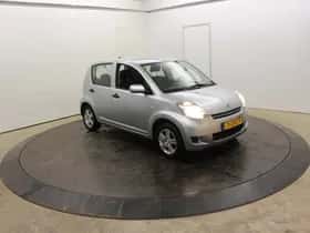 Daihatsu Sirion (2010) thumbnail 61