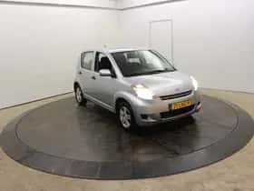 Daihatsu Sirion (2010) thumbnail 62