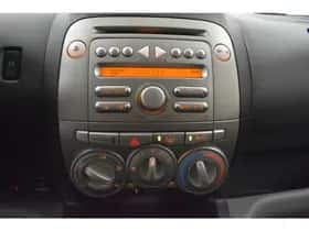 Daihatsu Sirion (2010) thumbnail 8