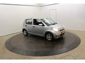 Daihatsu Sirion (2010) thumbnail 10