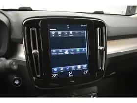 Volvo XC40 (2021) thumbnail 22