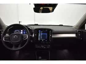 Volvo XC40 (2021) thumbnail 30