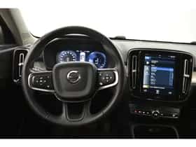 Volvo XC40 (2021) thumbnail 31