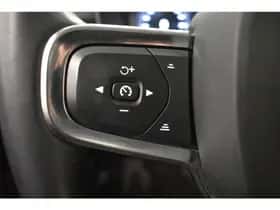 Volvo XC40 (2021) thumbnail 6