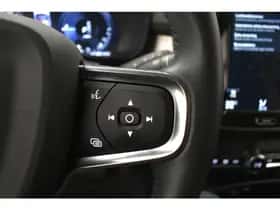 Volvo XC40 (2021) thumbnail 7