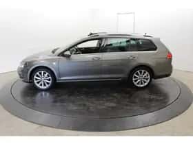 Volkswagen Golf (2015) thumbnail 9