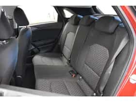 Kia Ceed (2023) thumbnail 24