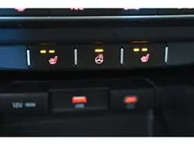 Kia Ceed (2023) thumbnail 4