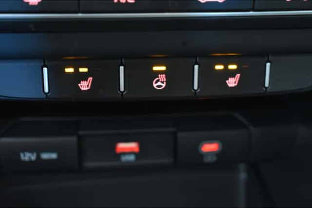 Kia Ceed (2023) thumbnail 5