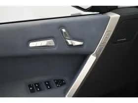 BMW iX (2022) thumbnail 23