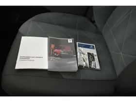 BMW iX (2022) thumbnail 36