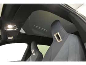 BMW iX (2022) thumbnail 7